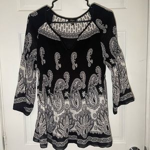 Cupio blouse with cute handkerchief design. This is a medium.